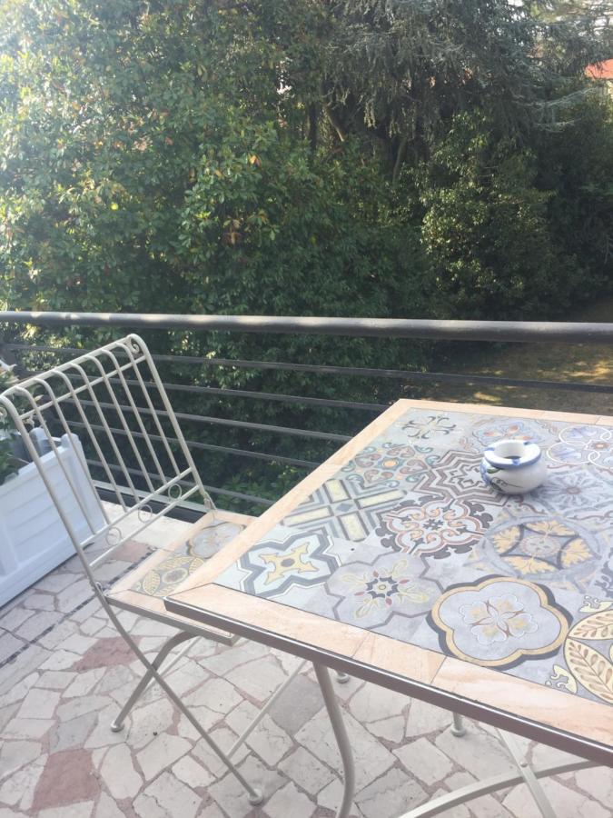 B&B La Villa Mediterranea Passirano Kültér fotó