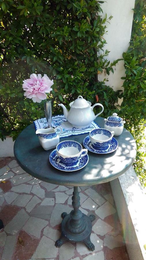 B&B La Villa Mediterranea Passirano Kültér fotó