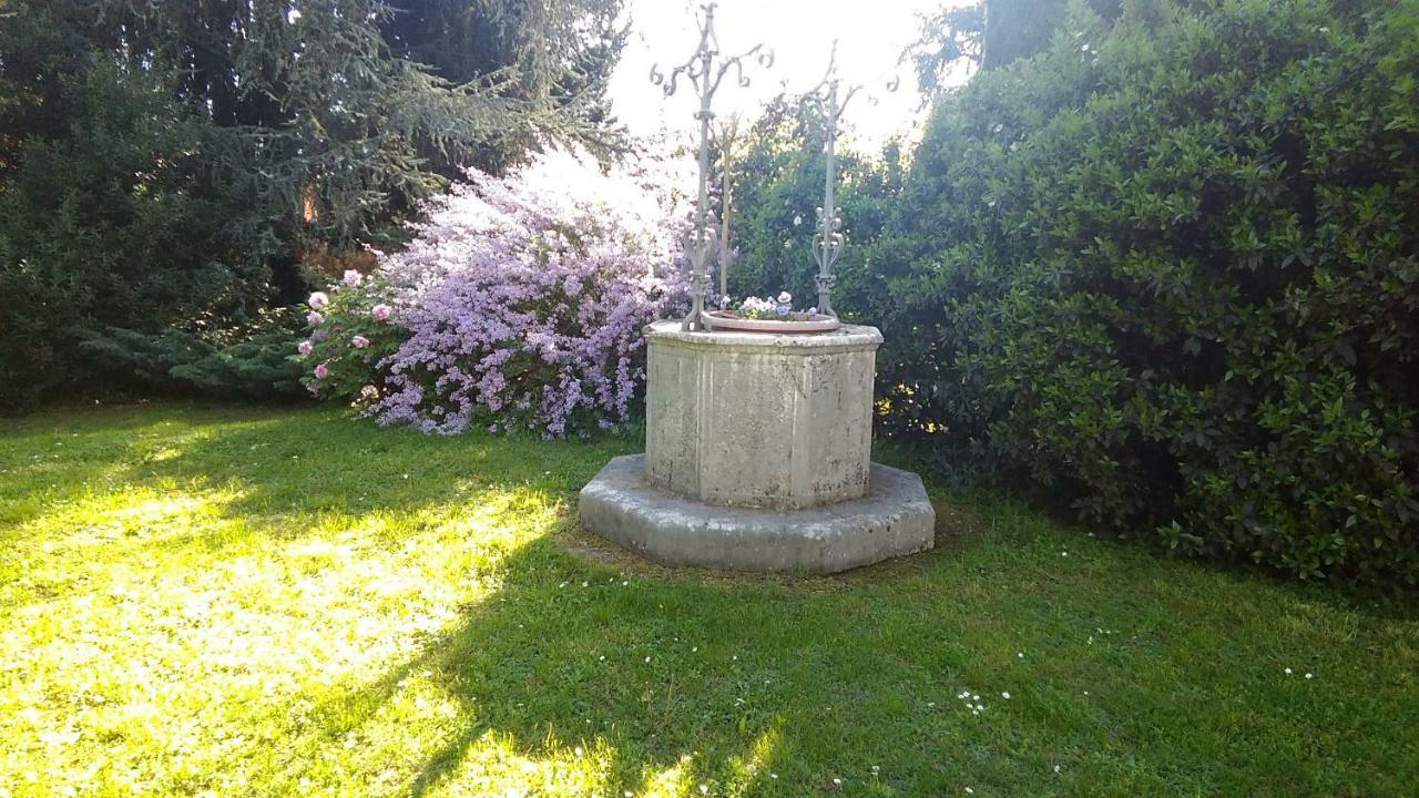 B&B La Villa Mediterranea Passirano Kültér fotó